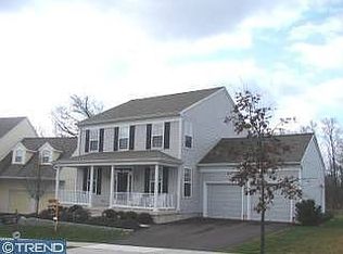 102 Lindley Ln, Pottstown, PA 19465