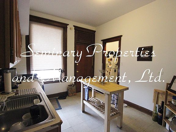 3rd image of 5118 N Lincoln Ave #0