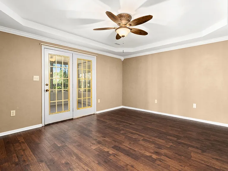 3338 Pinewood Dr — Photo 17