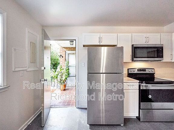 4th image of 4515 Forest Hill Ave APT 3