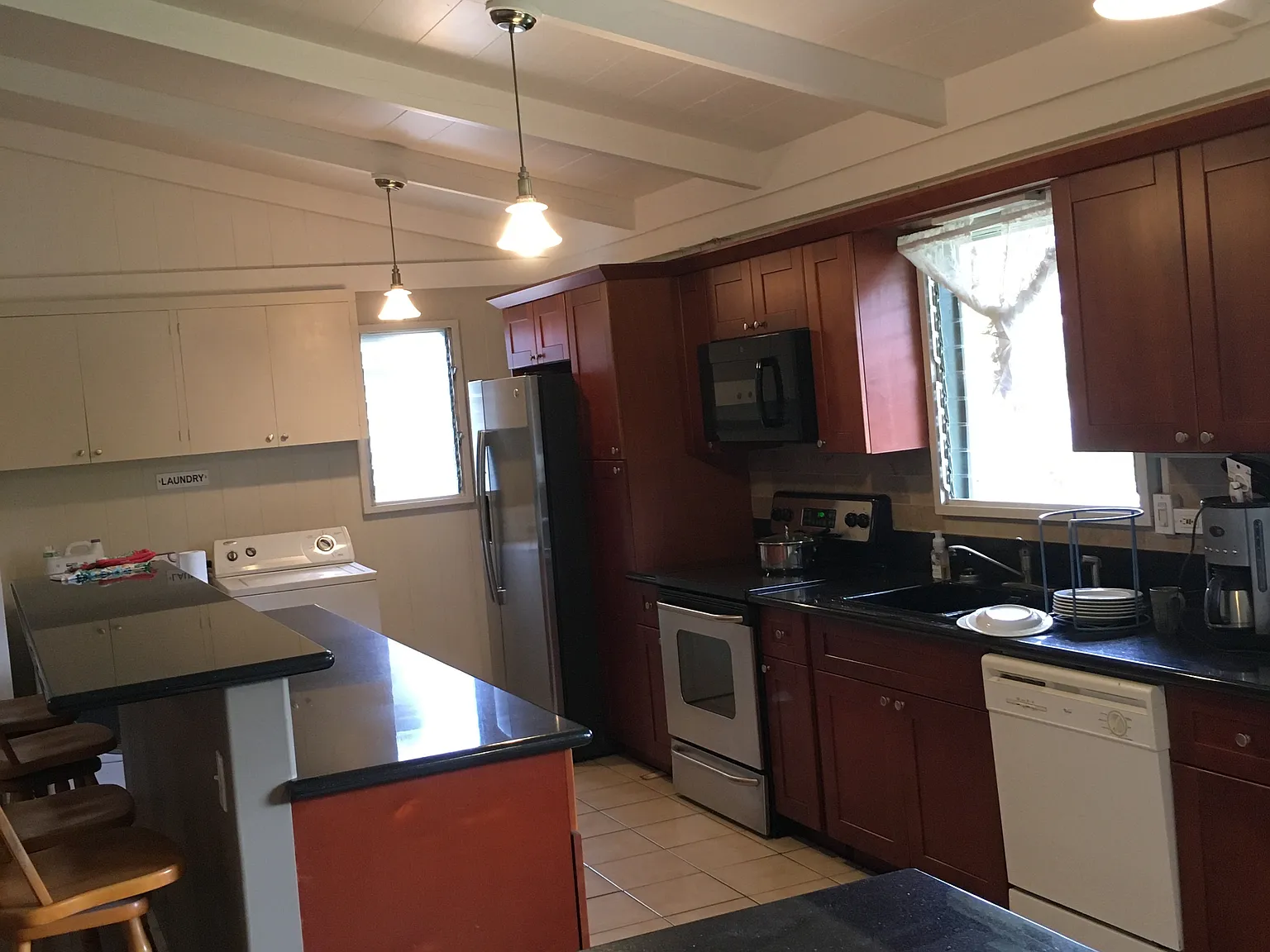 264 Elilani St — Photo 4