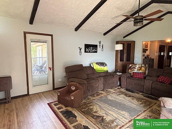 3rd image of 55160 Knox Ave