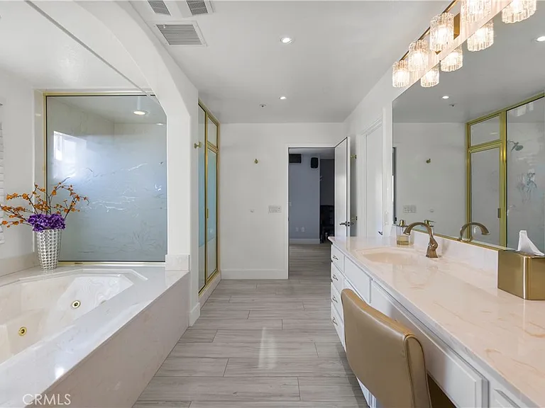 31800 Diamond View Ln — Photo 35