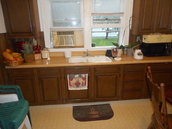 5th image of 2636 Jackson Ave