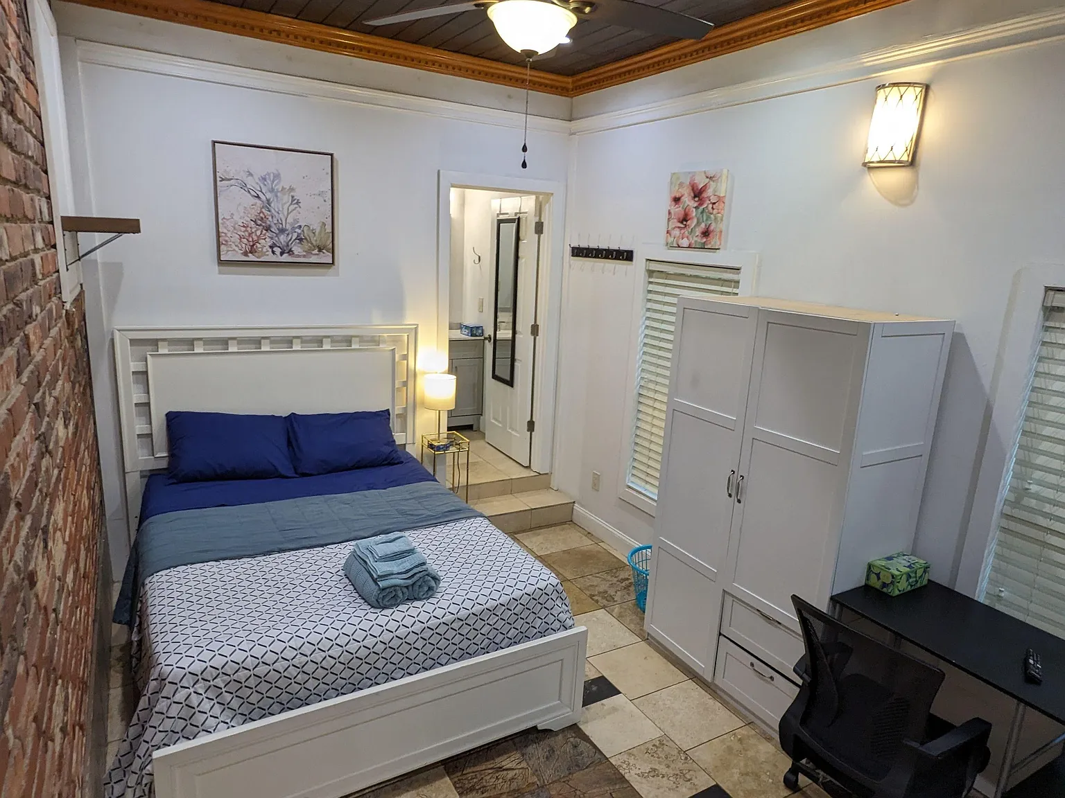 4 bed, 4.0 bath, 3000 sqft, $1,481 — Photo 3