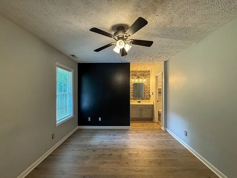 572 Woodwind Dr — Photo 19