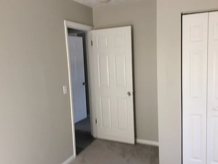 6774 Valley Hill Ct — Photo 20