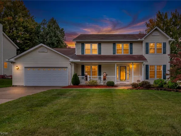 15249 Sassafras Dr, Strongsville, OH 44136