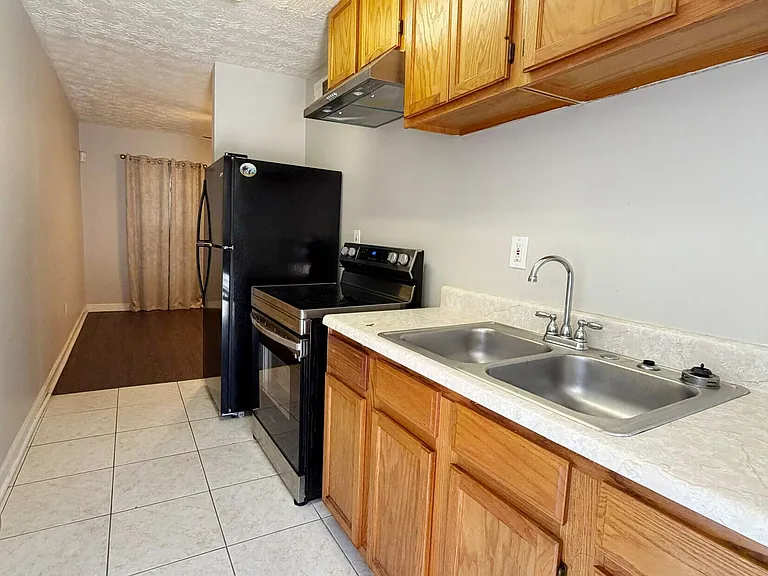 420 Rawson St SW #3 — Photo 4