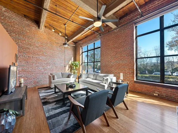 500 N Duke St APT 56-103, Durham, NC 27701