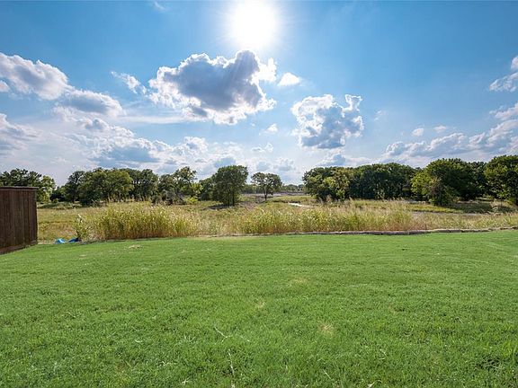 5th image of 2025 Chapel Creek Dr