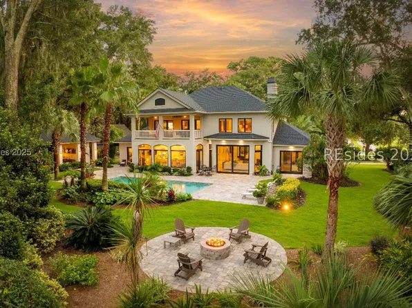 70 Fort Walker Dr, Hilton Head Island, SC 29928