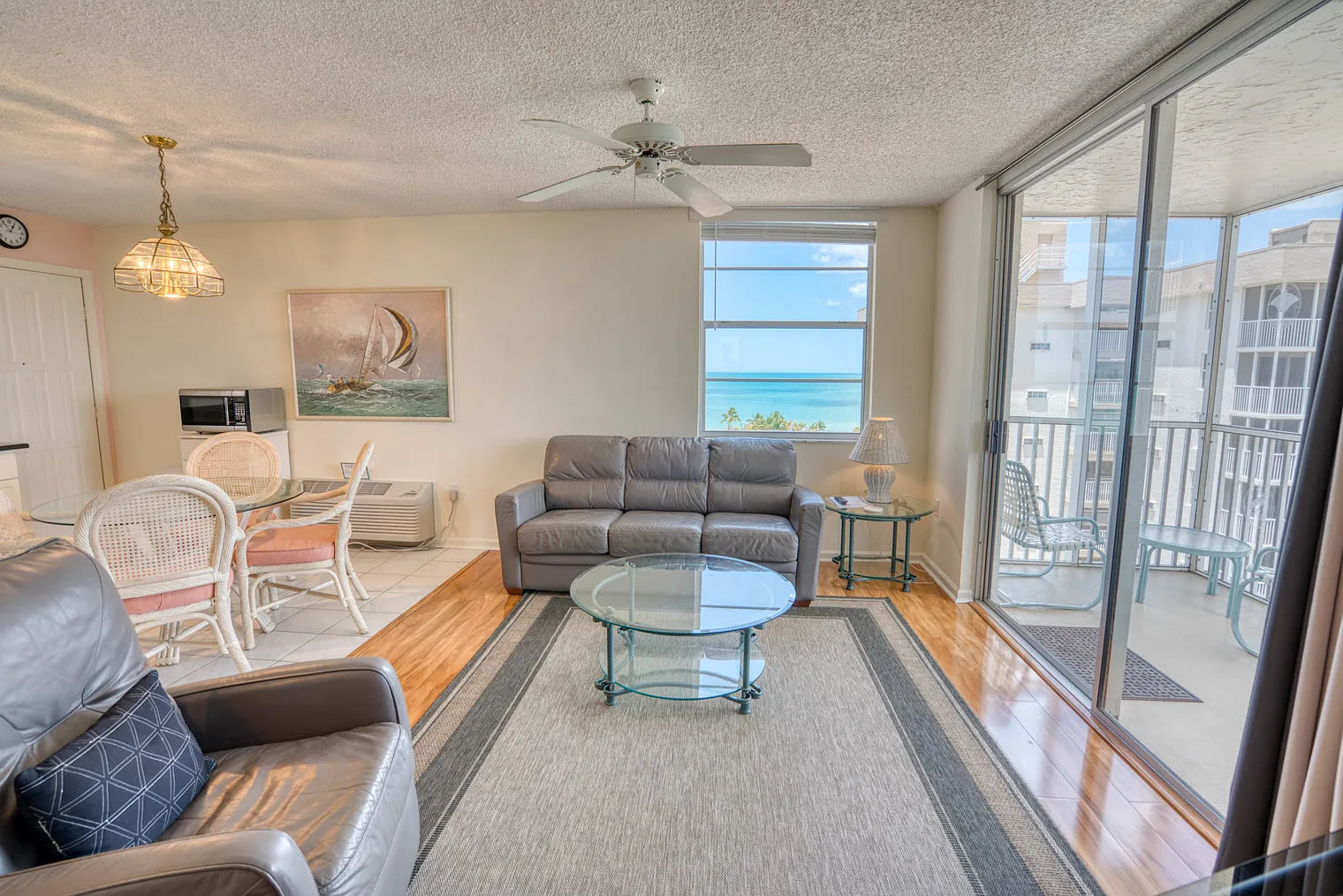 1 bed, 1.0 bath, $2,886 — Photo 4