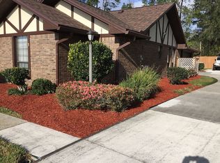 3242 Hidden Lake Dr W, Jacksonville, FL 32216