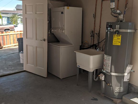 5th image of 2236 Placer Dr