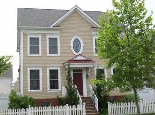 1144 Lake Dr E, Trenton, NJ 08691