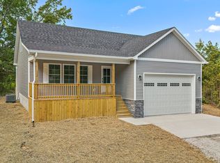 2143 E Harrod Rd, Austin, IN 47102