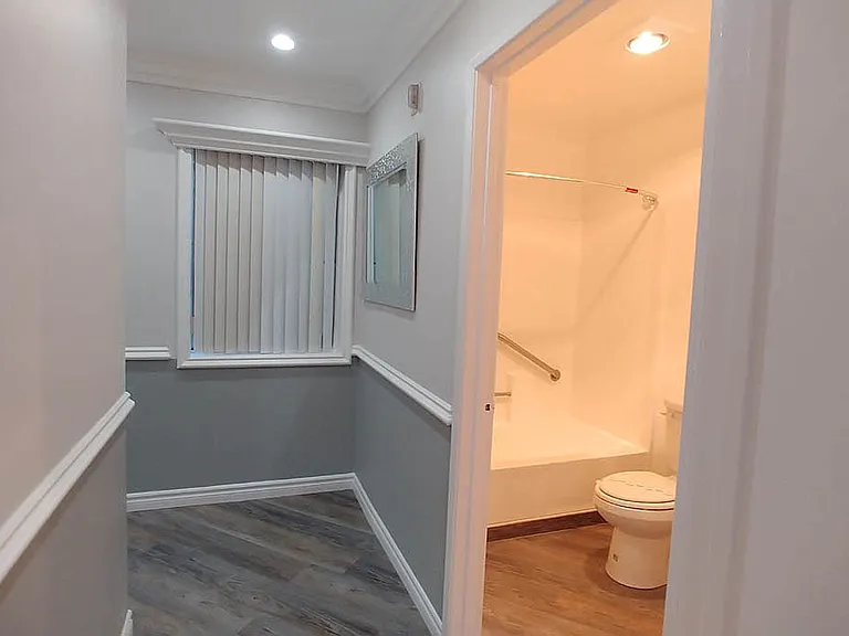 Village Beesan Condos — Photo 41