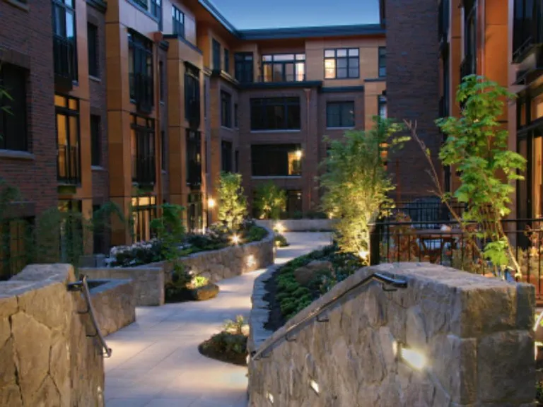 The Vaux courtyard
