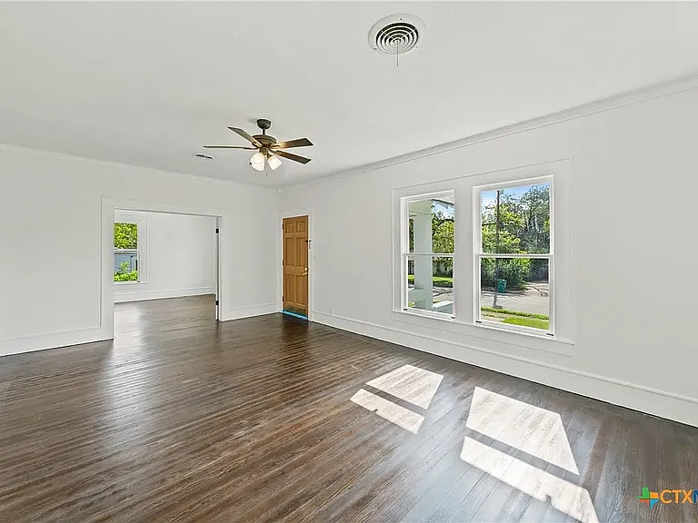 710 N Wall St — Photo 4