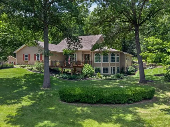 5 Hickory Valley Ct, O'Fallon, MO 63366