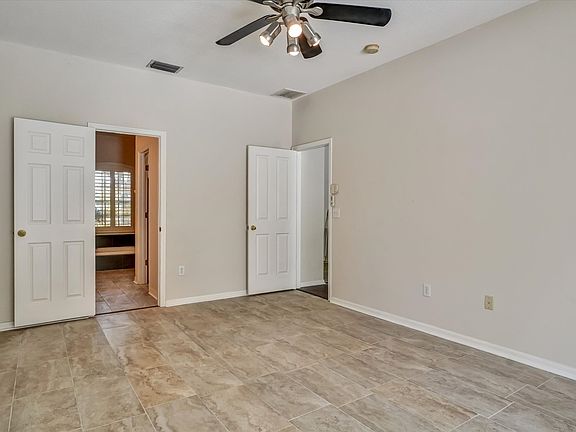 4th image of 10101 Tantara Ct