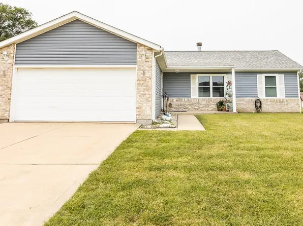 3 Lynnwood Ct, Belleville, IL 62226