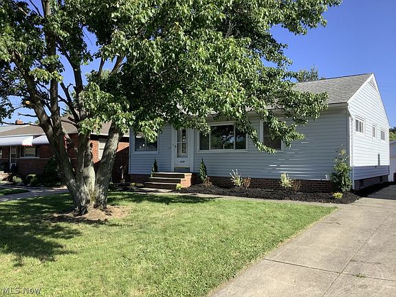 2nd image of 2308 Lincoln Ave
