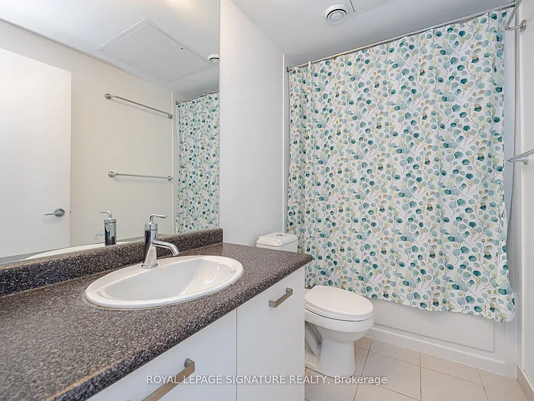 832 Bay St #3307 — Photo 22
