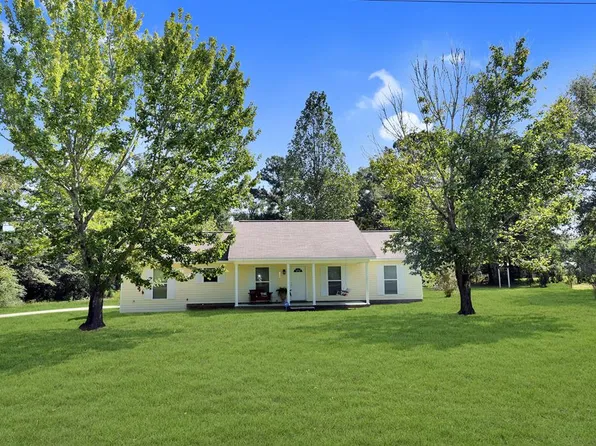 1355 Blackman Rd, Dothan, AL 36301