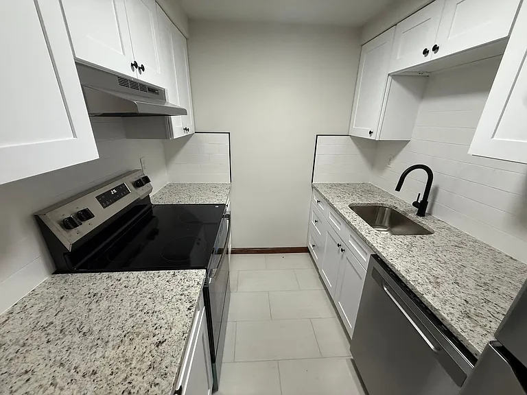152 McCarty Ave — Photo 12