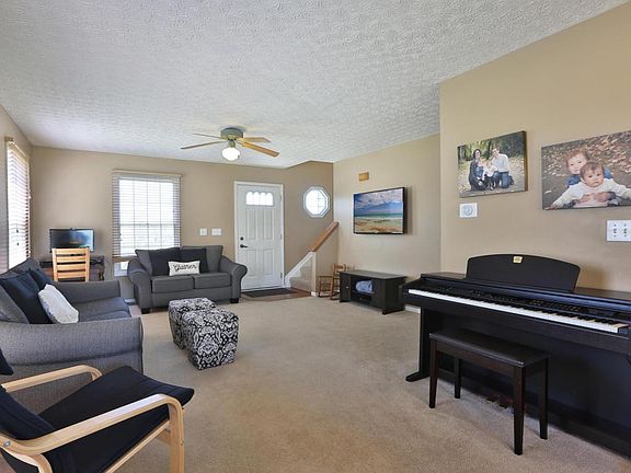 2nd image of 8480 Old Ivory Way