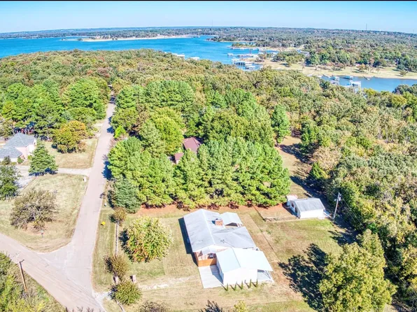 1026 S Texoma Rd, Mead, OK 73449