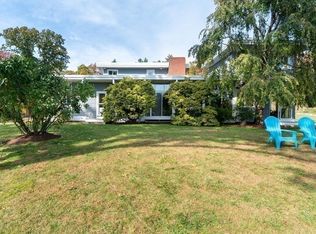 9 Nason Hill Ln, Sherborn, MA 01770