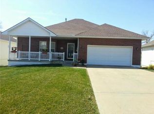 406 Victoria Ave, Excelsior Springs, MO 64024