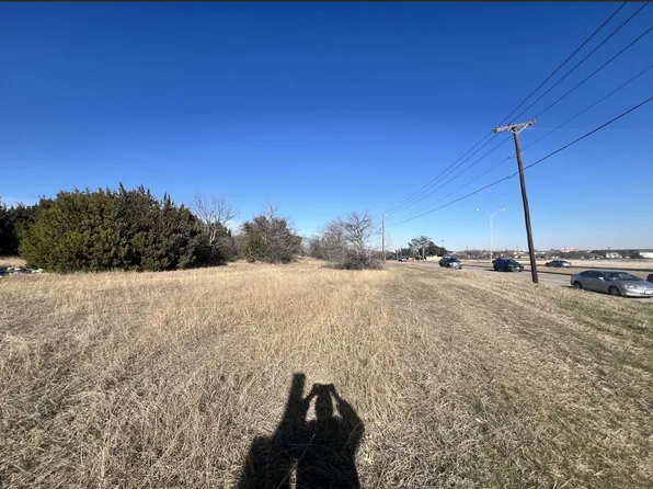 9750 White Settlement Rd, Fort Worth, TX 76108
