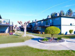 1548 Canal Farm Ln, Los Banos, CA 93635