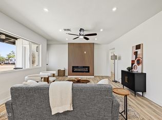 2328 W VILLAGE Drive, Phoenix, AZ 85023