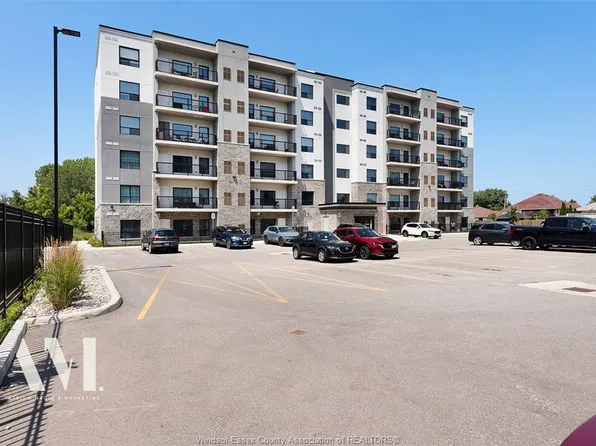 3290 Stella Cres #108, Windsor, ON N8T 3R8
