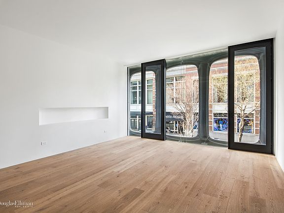 4th image of 325 W Broadway APT 2B
