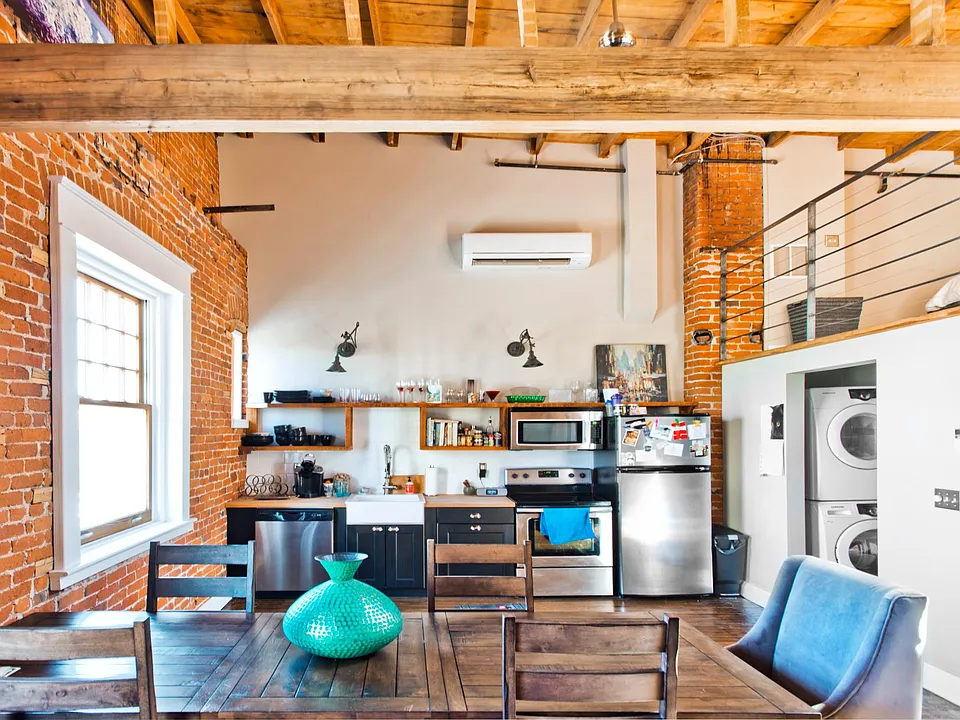 Open floor plan.