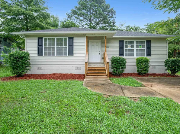 208 6th St, Docena, AL 35060