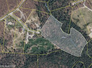 218 Lonesome Pine Ln, Jamestown, TN 38556