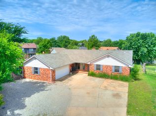 2202 Ashland Ct, Norman, OK 73071