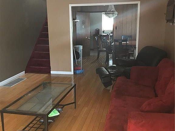5th image of 1479 E 53rd St