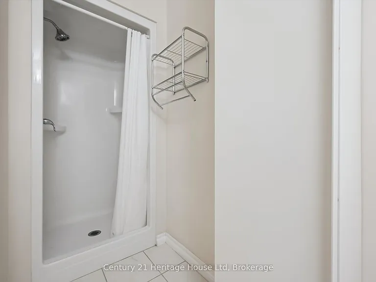 1280 Gordon St #305 — Photo 29