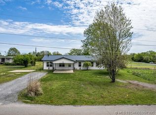 20037 W Stick Ross Cir, Tahlequah, OK 74464