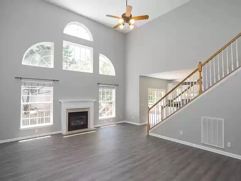 416 William Wallace Dr — Photo 8