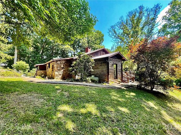 5th image of 20 Deavermont Cir