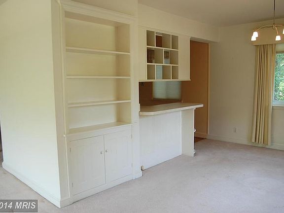 5th image of 7113 Murray Ln